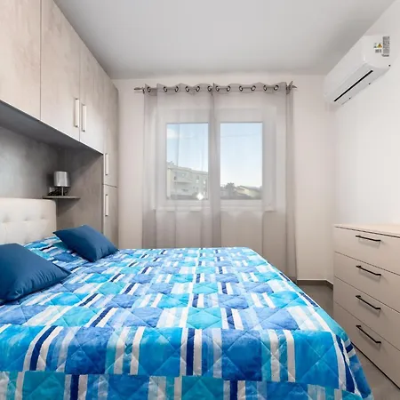 Baricevic - Two Bedroom With Balcony *