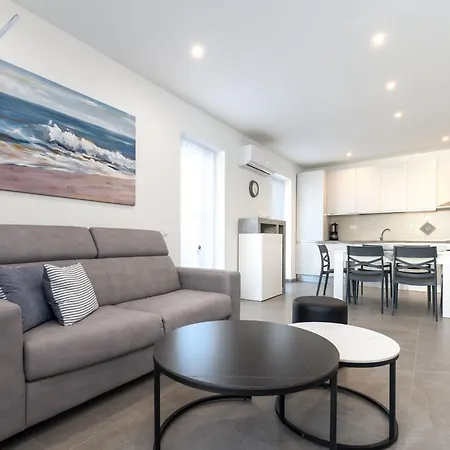 Apartment Baricevic - Two Bedroom With Balcony