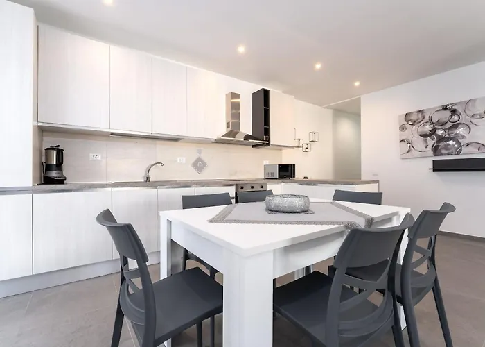 Appartement Baricevic - Two Bedroom With Balcony