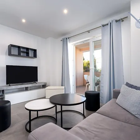Apartment Baricevic - Two Bedroom With Balcony Opatija
