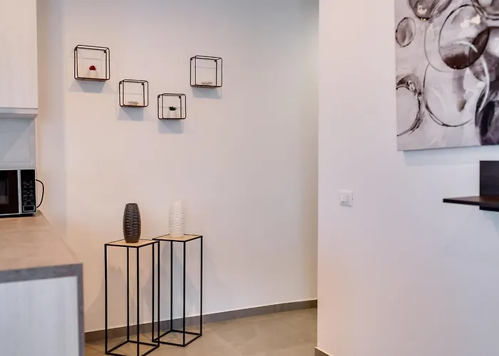 Baricevic - Two Bedroom With Balcony