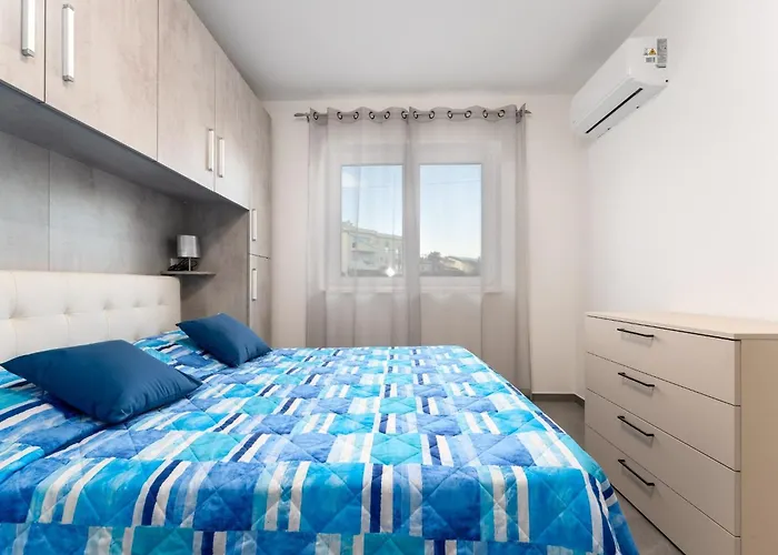 Baricevic - Two Bedroom With Balcony *