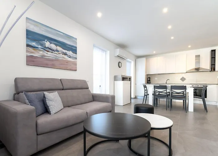 Apartment Baricevic - Two Bedroom With Balcony